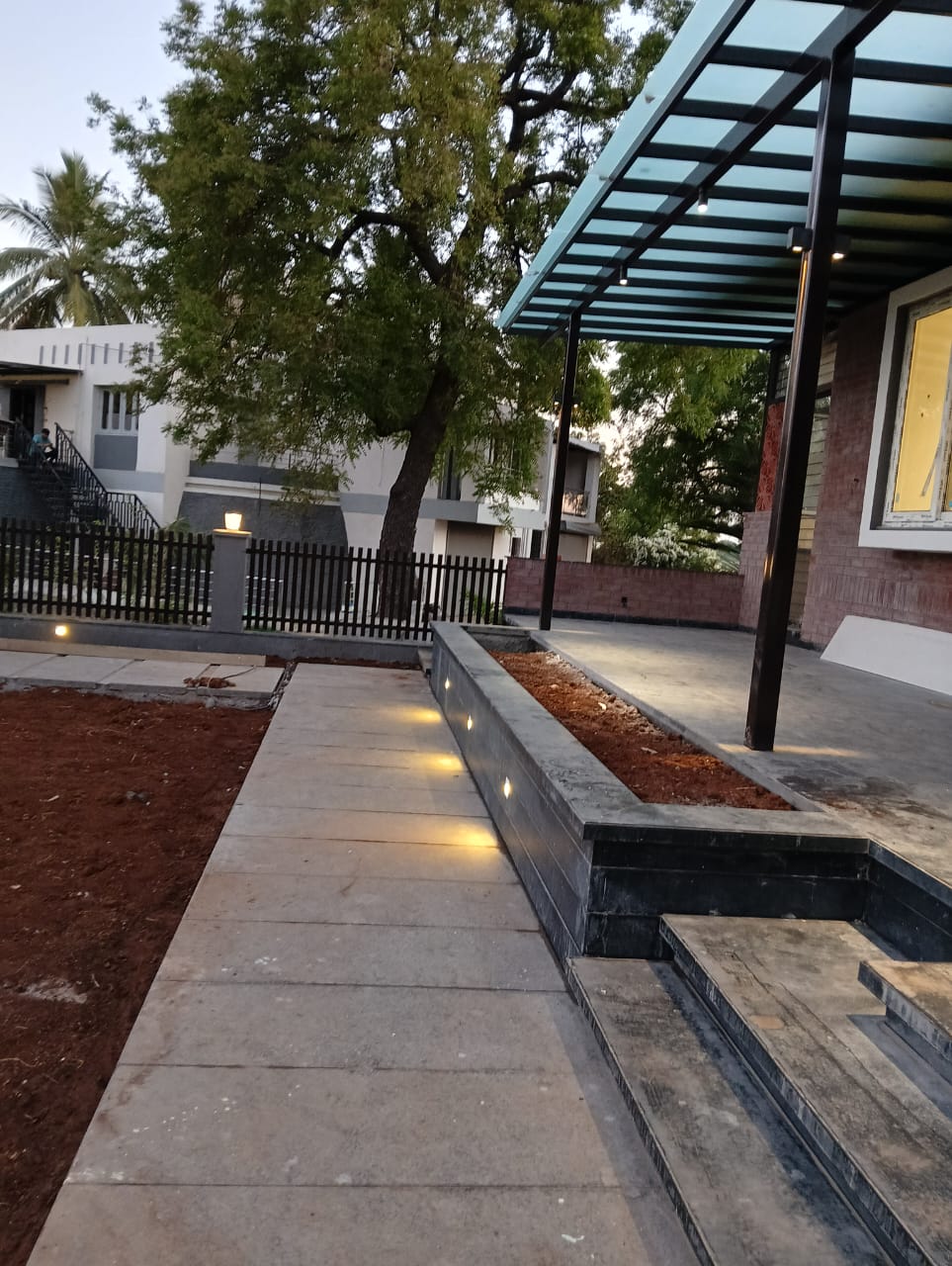 risinglights-nashik-lights-for-farm-house-bungalow-outdoor-lights (6)